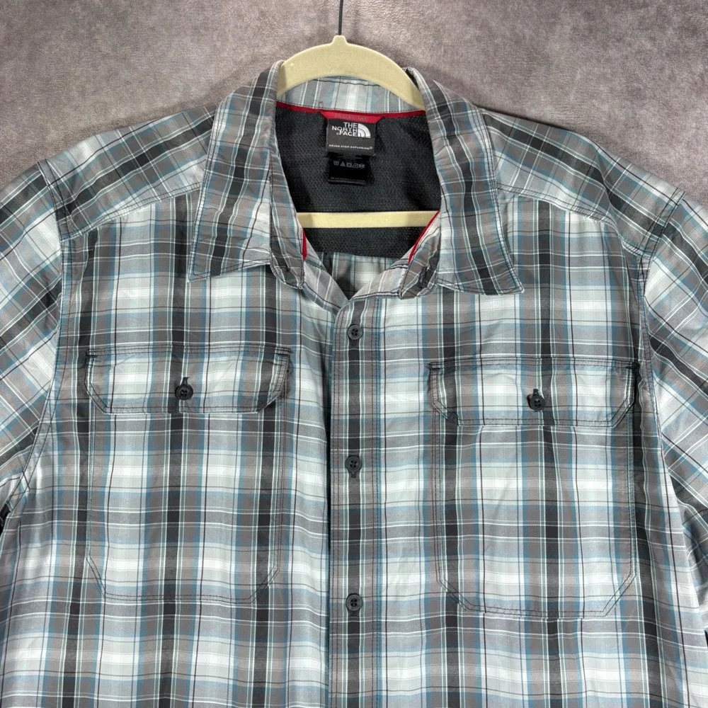 The North Face Shirt Mens XL Gray Plaid Short Sleeve Button Up Hiking Utility